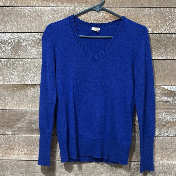 Halogen royal blue  100% cashmere V neck sweater size XS - Picture 2 of 6